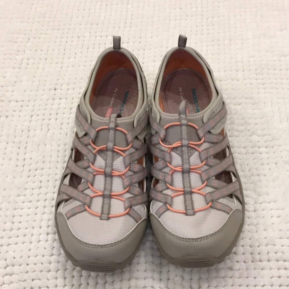 Skechers relaxed fit memory foam size 10 shoes